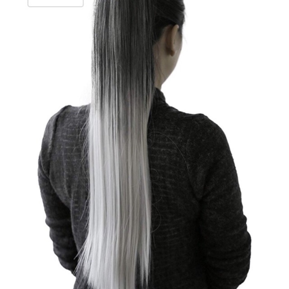 Clip In Long Ponytail🖤 - Picture 2 of 2